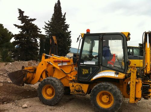 formation caces tractopelle à aix en provence 13090 13100